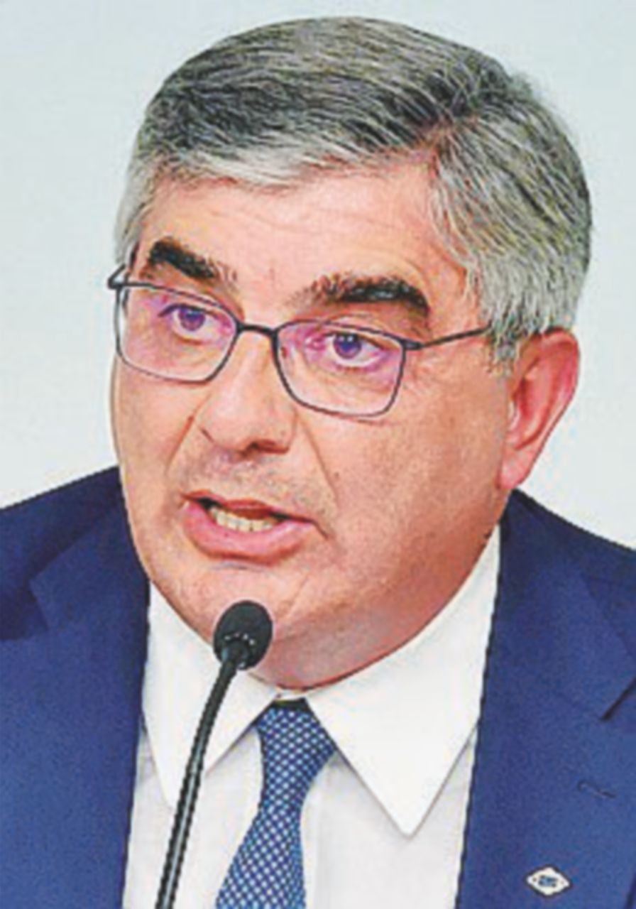 D’Alfonso si dimette. E la Lega: “In Abruzzo correremo da soli” D’Alfonso si dimette. E la Lega: “In Abruzzo correremo da soli”