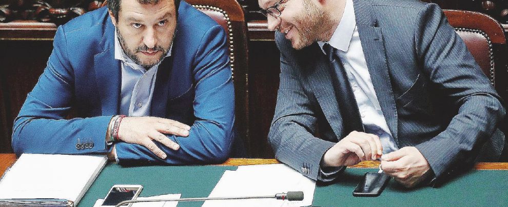 Vicini - Il ministro per la Famiglia, Lorenzo Fontana, con Matteo Salvini - Ansa Il ministro della propaganda identitaria cerca soldi e staff