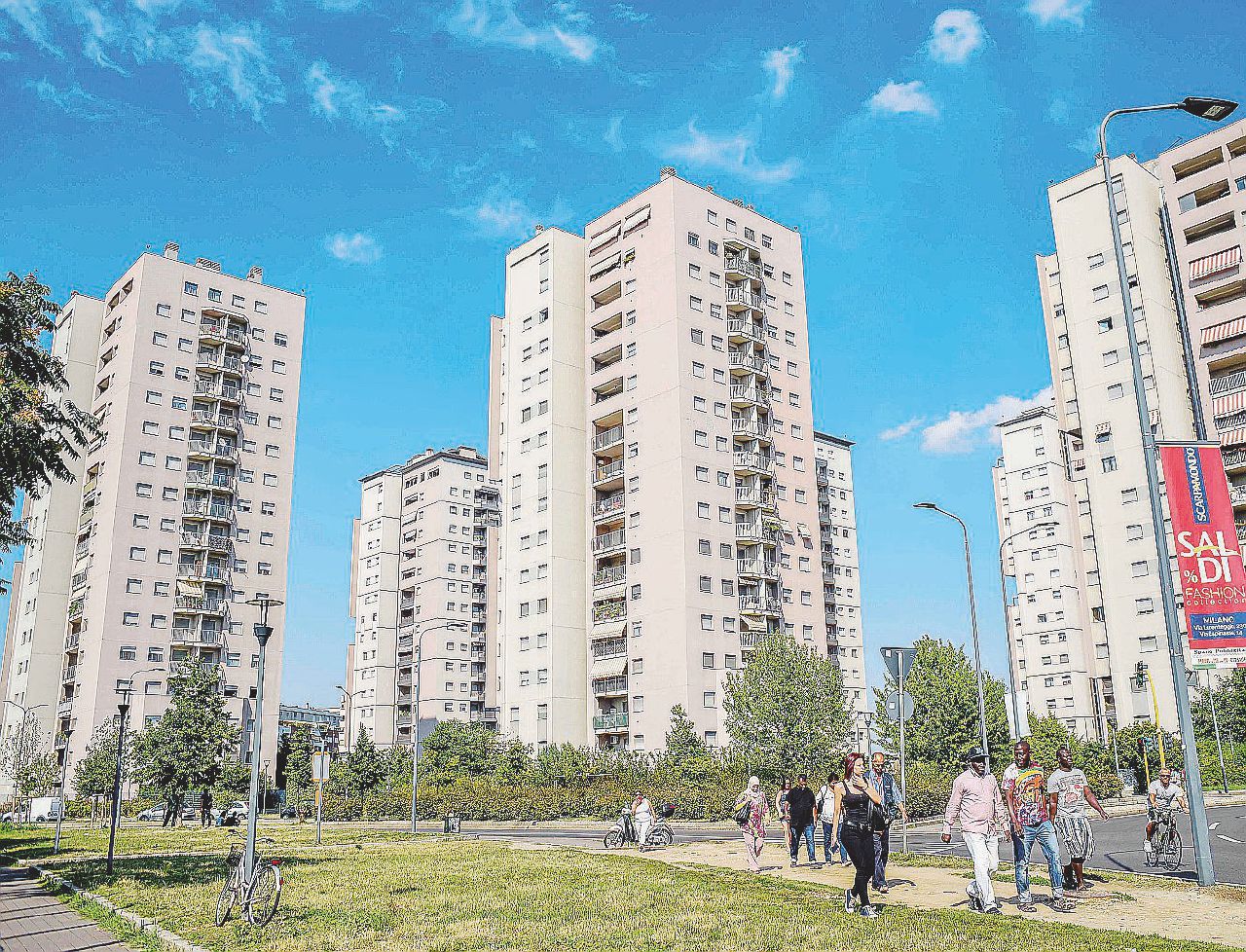 Quarto Oggiaro, Milano Sulle periferie il governo ha scelto, ma si nasconde dietro la Consulta
