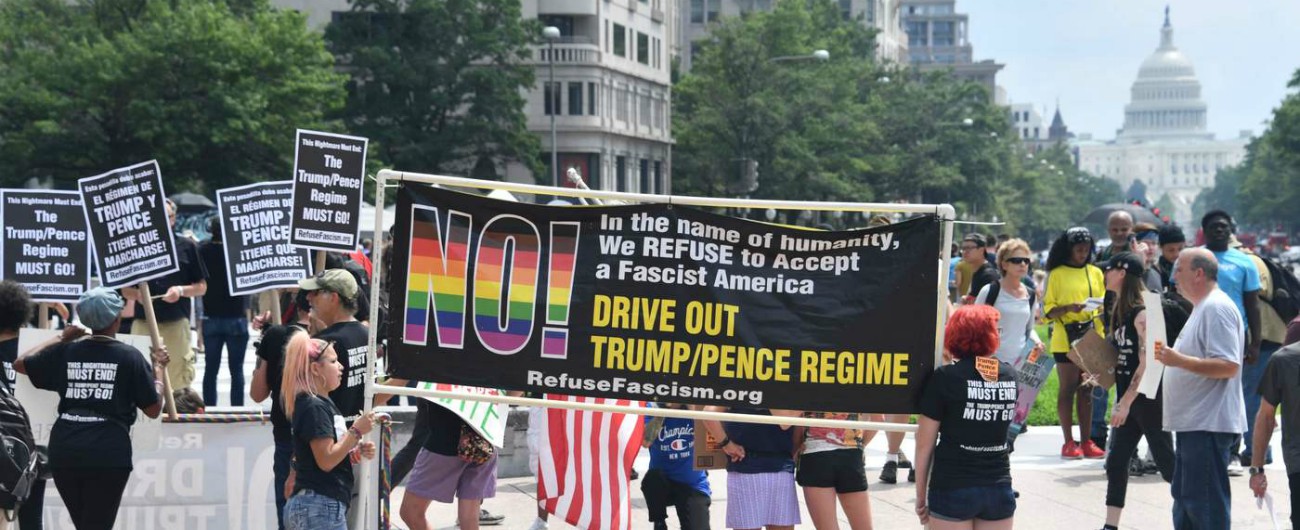 Copertina di Washington, a un anno dagli scontri di Charlottesville la marcia dell’ultradestra è un flop: si presentano solo in venti