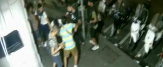 Copertina di Stazione Termini, aggredivano le vittime con calci e pugni e poi le derubavano. Incastrati dai video: 2 fermi, un ricercato