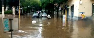 Copertina di Roma come Venezia, acqua alta su via Flaminia dopo il nubifragio che ha portato forti disagi nella Capitale