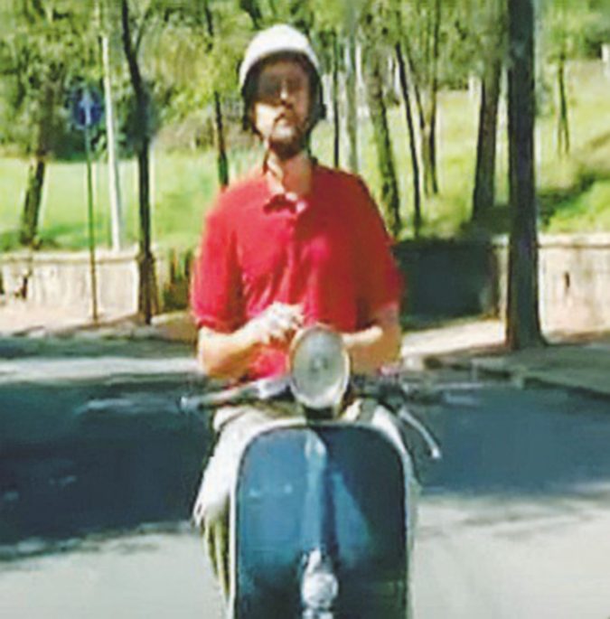 Caro diario e caro Nanni, tanti auguri sulla Vespa Caro diario e caro Nanni, tanti auguri sulla Vespa