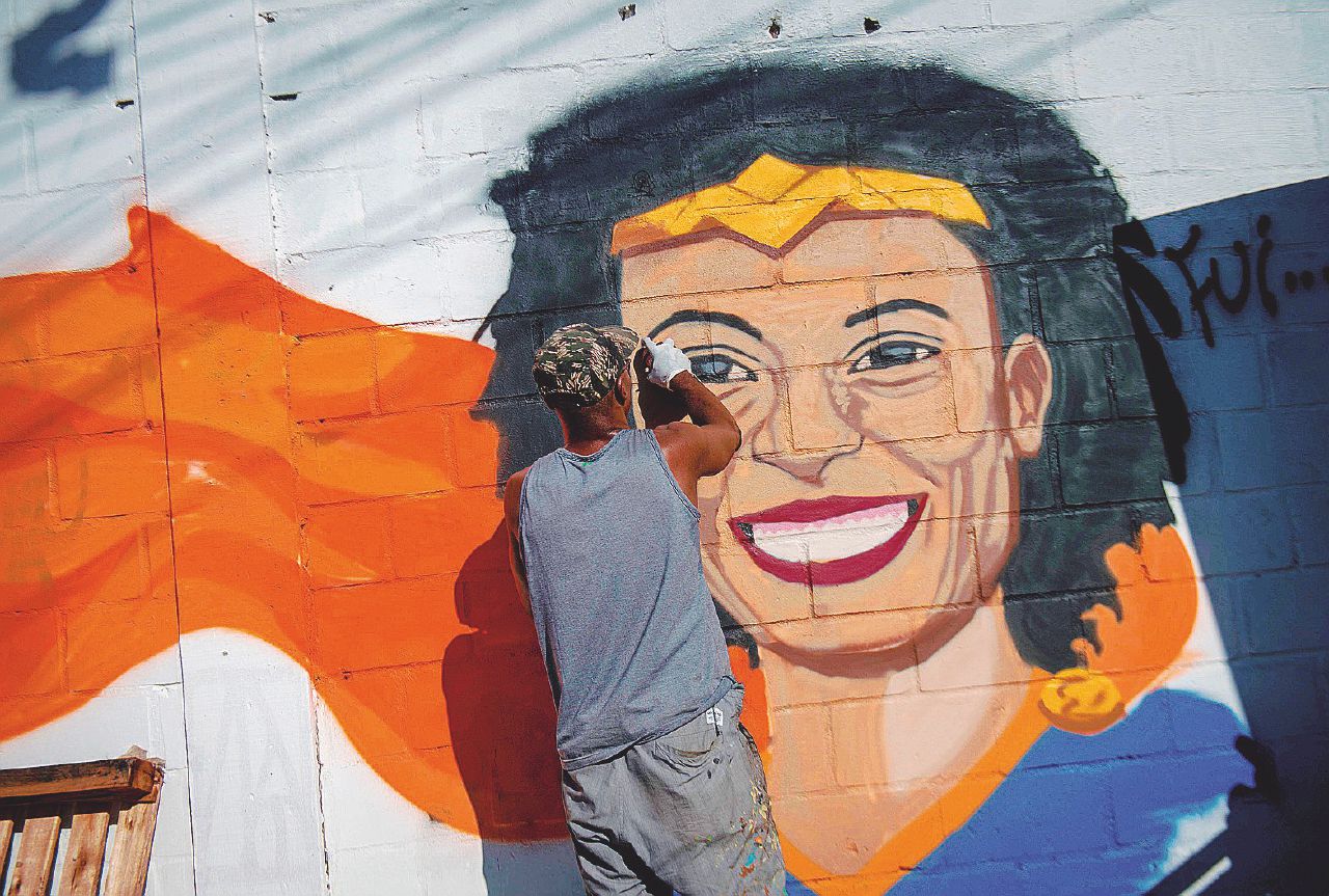 Copertina di Marielle, il delitto è cosa loro: la polizia non vuole i federali