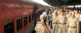 Copertina di India, è il giorno del concorso “più grande del mondo”: 23 milioni di candidati per 90mila posti nelle Ferrovie dello Stato
