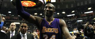 Copertina di Kobe Bryant, il mito dei Lakers compie 40 anni: numeri e record del Black Mamba