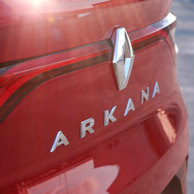 Arkana, il nuovo “segreto” di Renault si svela in Russia