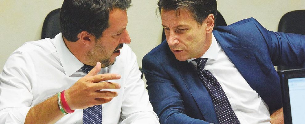 Decidere tocca a Salvini, ma Conte può scavalcarlo Decidere tocca a Salvini, ma Conte può scavalcarlo