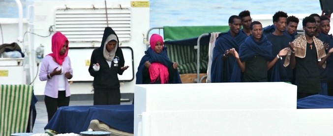 Copertina di Diciotti, il canto di ringraziamento delle donne migranti bloccate sulla nave. L’audio di Radio Radicale