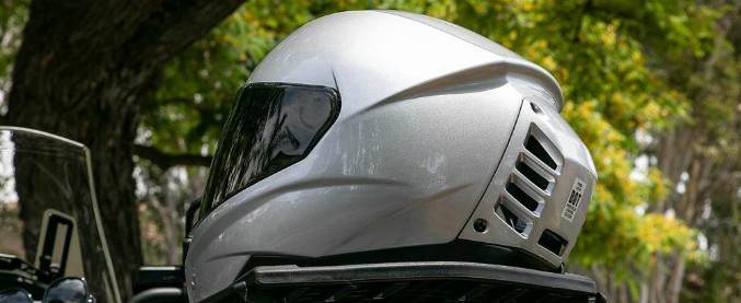 Copertina di Feher ACH-1, il primo casco al mondo con l’aria condizionata dentro – FOTO