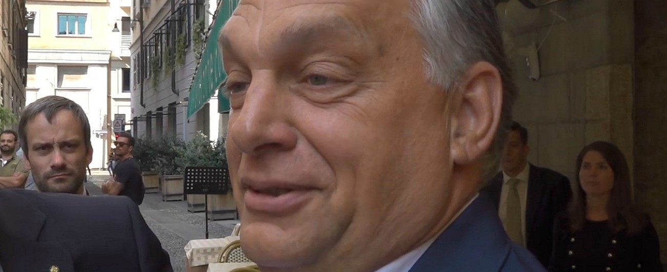 Copertina di Milano, Orbàn pranza in centro: “Berlusconi è un amico, gli ho chiesto il permesso di incontrare Salvini”