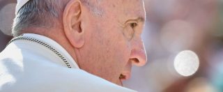Copertina di Pedofilia, paese del Bergamasco raccoglie firme per il sacerdote condannato. La vittima scrive al Papa: “Io contro tutti”
