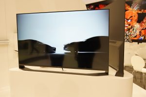 TV Sharp Pininfarina