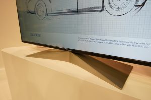 TV Sharp Pininfarina