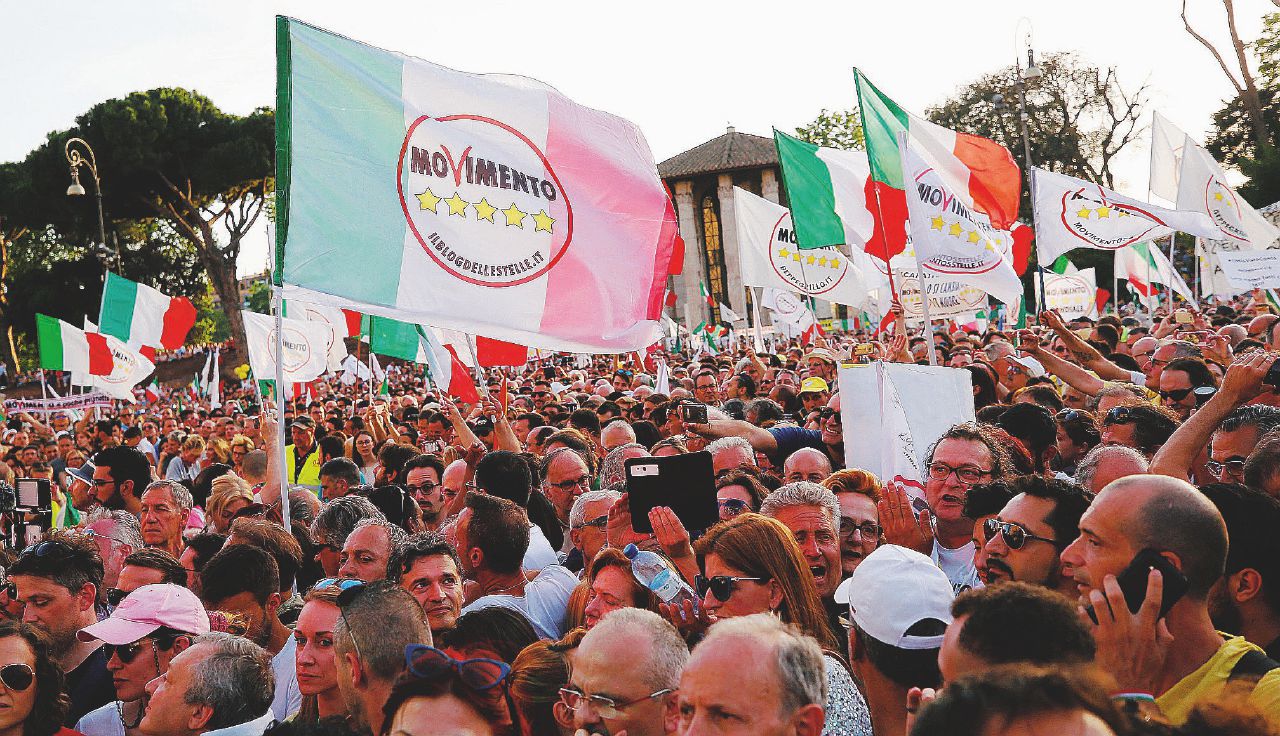Caro Veltroni, la tua analisi sui Cinquestelle è ineccepibile. Ma alla sinistra non basta una riverniciata