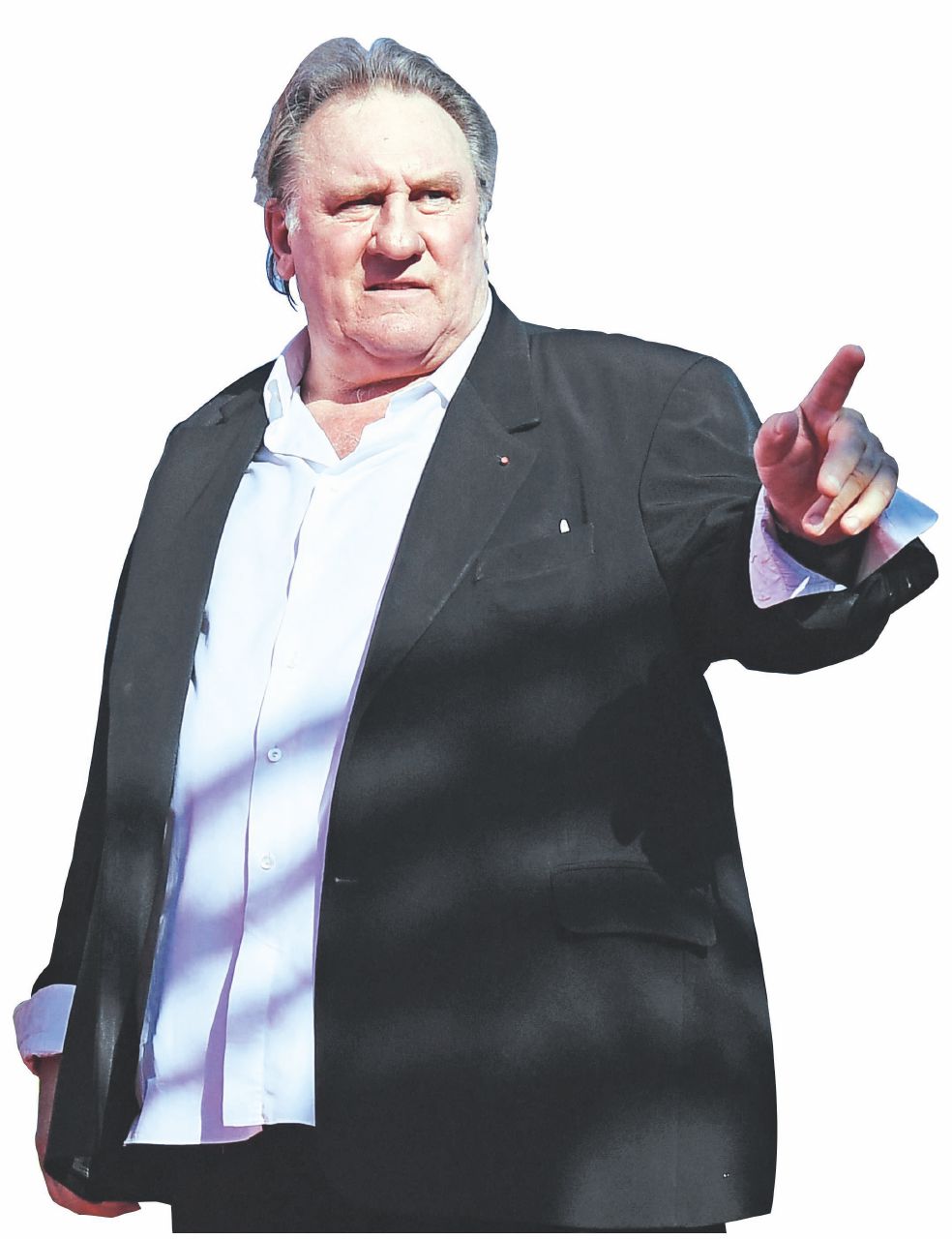 Copertina di Depardieu indagato per stupro nega tutte le accuse e grida al complotto