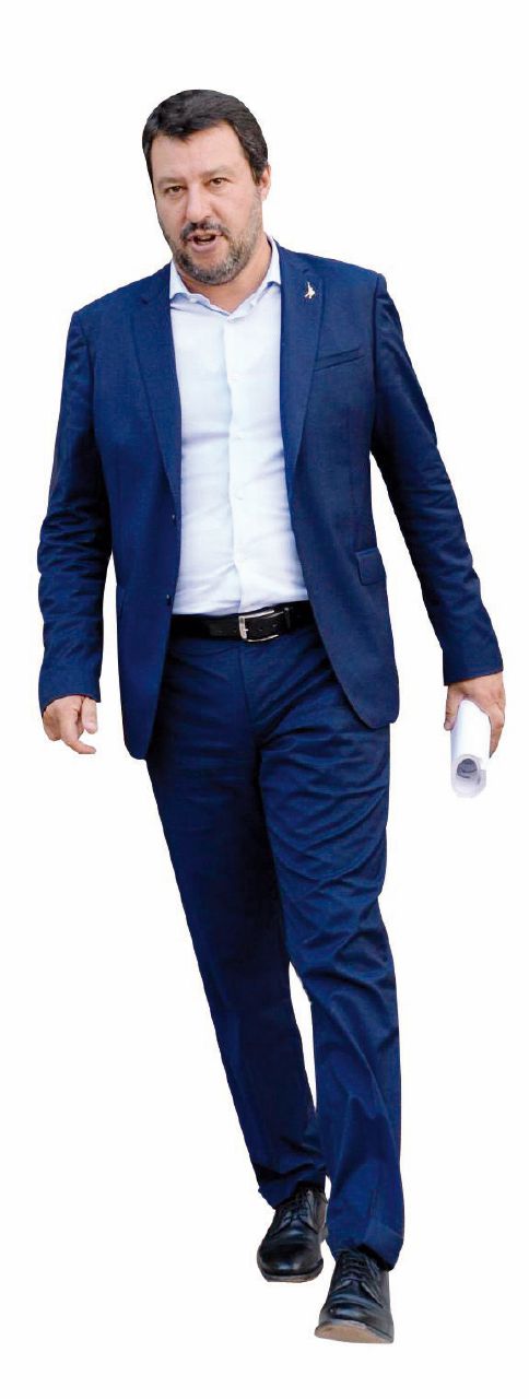Copertina di Salvini indagato, procure divise sull’inchiesta: dubbi sull’arresto illegale