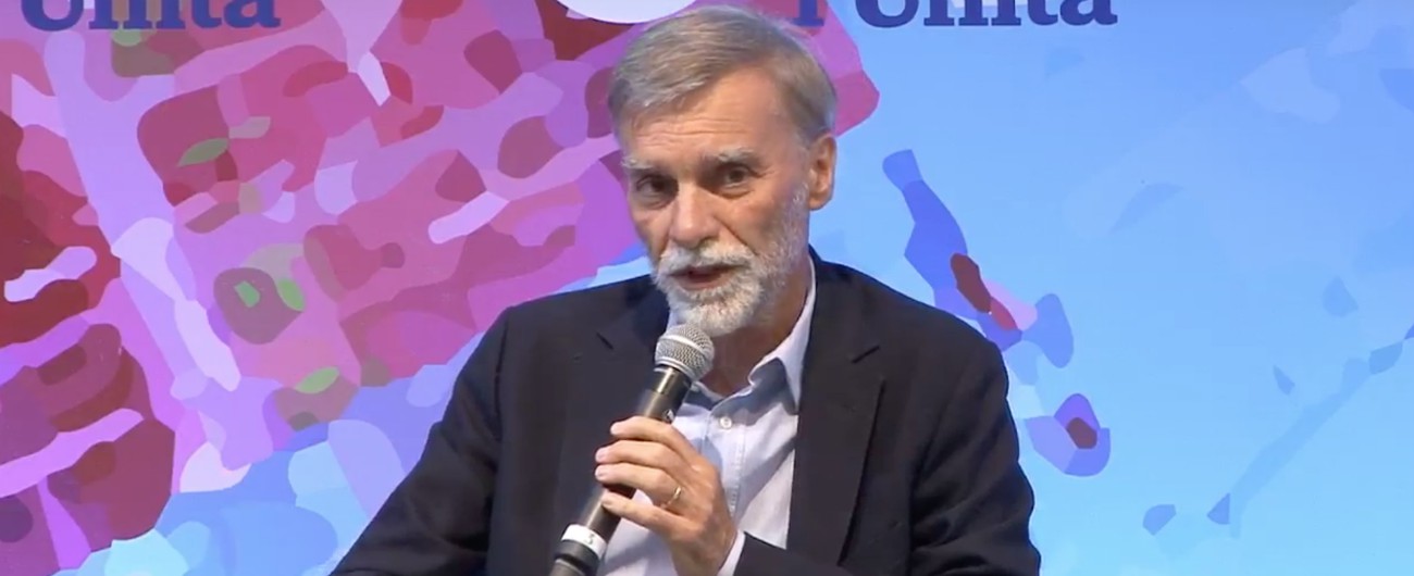 Copertina di Pd, Delrio: “Non c’è bisogno di cambiare nome al partito. Bisogna raddrizzarlo ma serve unità”