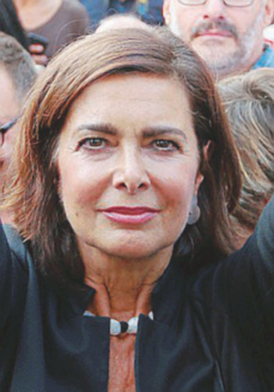Boldrini fonda Lue? Il ministro condivide: “Ricorda la sifilide”