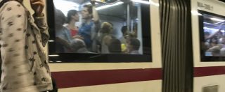 Copertina di Roma, chiusa la metro A: “Incendio in una galleria servizi alla stazione Termini”