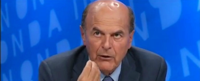 Copertina di Ponte Morandi, Bersani: “Se fanno viadotto entro un anno pago cena a governo. Serve deroga per sbloccare i lavori”