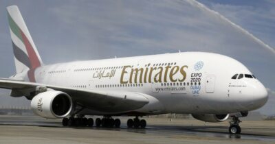 Copertina di Spazio aereo chiuso in Medio Oriente: oltre 5000 voli cancellati, è il più grande stop dal Covid