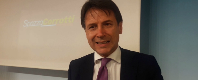 Copertina di Ddl anticorruzione, Conte: “Salvini assente? Si è giustificato. Nessuna distanza su questo provvedimento”