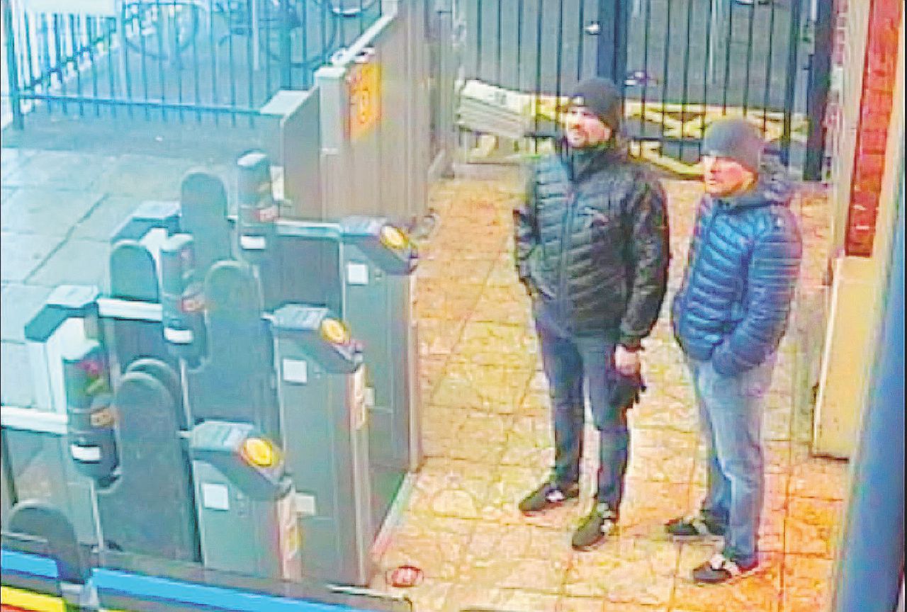 Missione Skripal, due agenti russi e il “profumo” al veleno