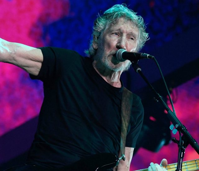 Roger Waters, 75 anni per il leader dei Pink Floyd. Ed è un po’ come se fosse il compleanno di Batman