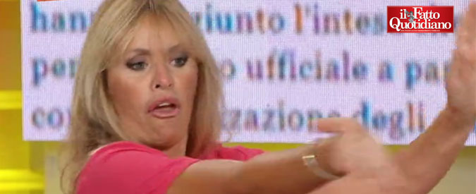 Copertina di Fondi Lega, Mussolini vs Romano: “Colpo della magistratura per distruggere un partito”. E imita Maria Elena Boschi