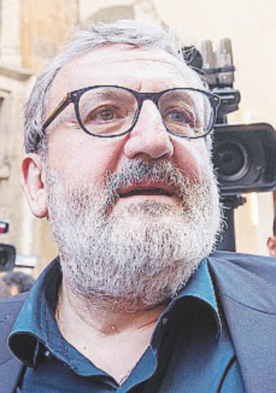 Emiliano: “Non firmo senza avere garanzie sulla salute” Emiliano: “Non firmo senza avere garanzie sulla salute”