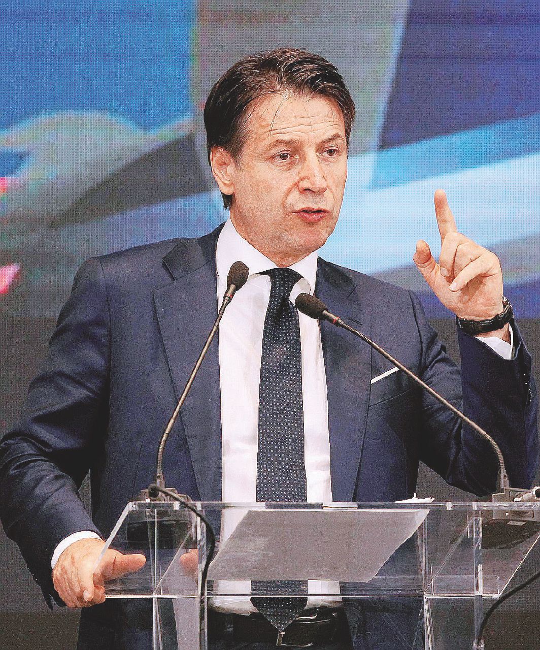 Conte prima rinvia il test, poi rinuncia al posto in Sapienza