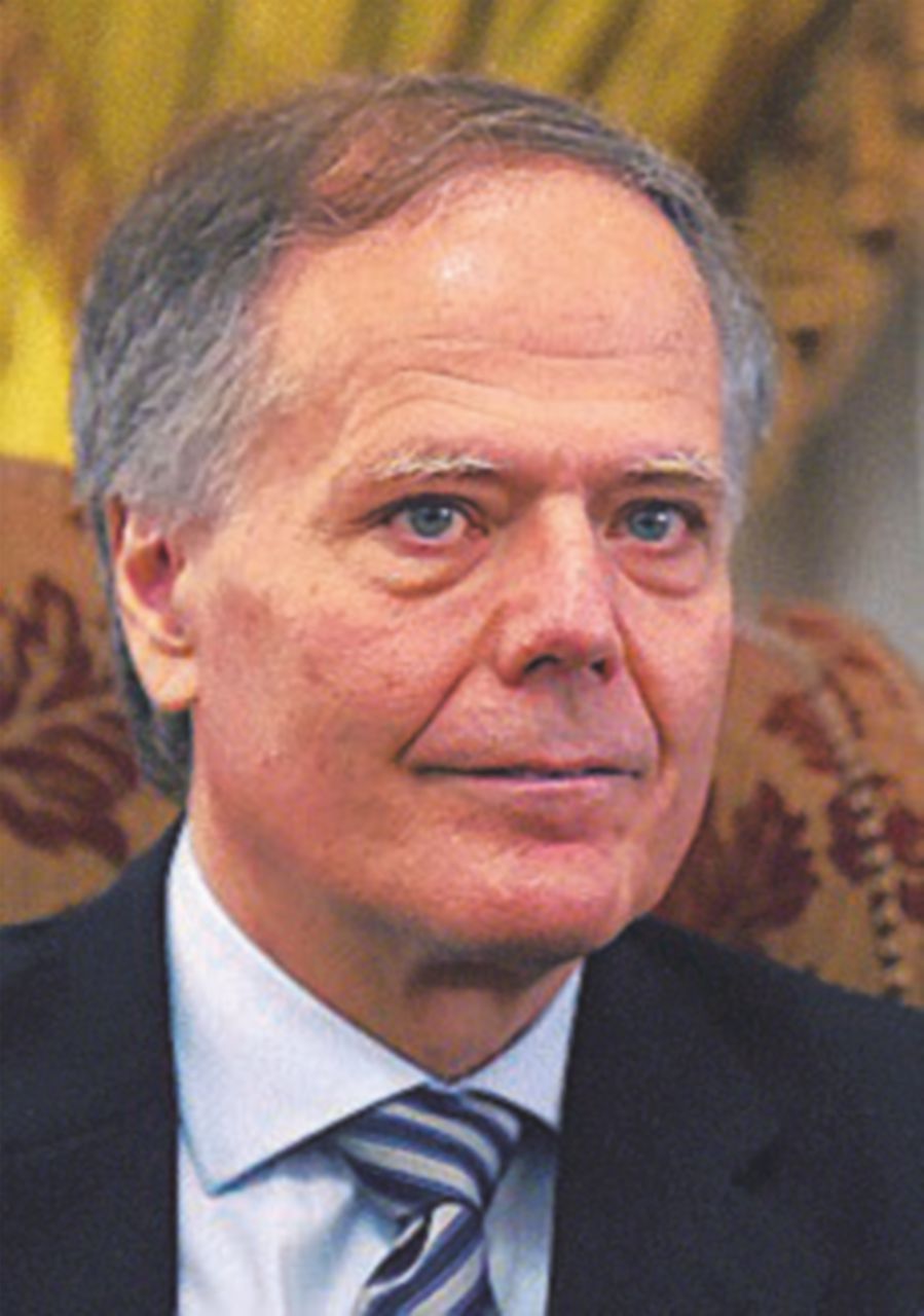 Moavero va da Haftar. A Tripoli attaccata sede petrolifera Noc