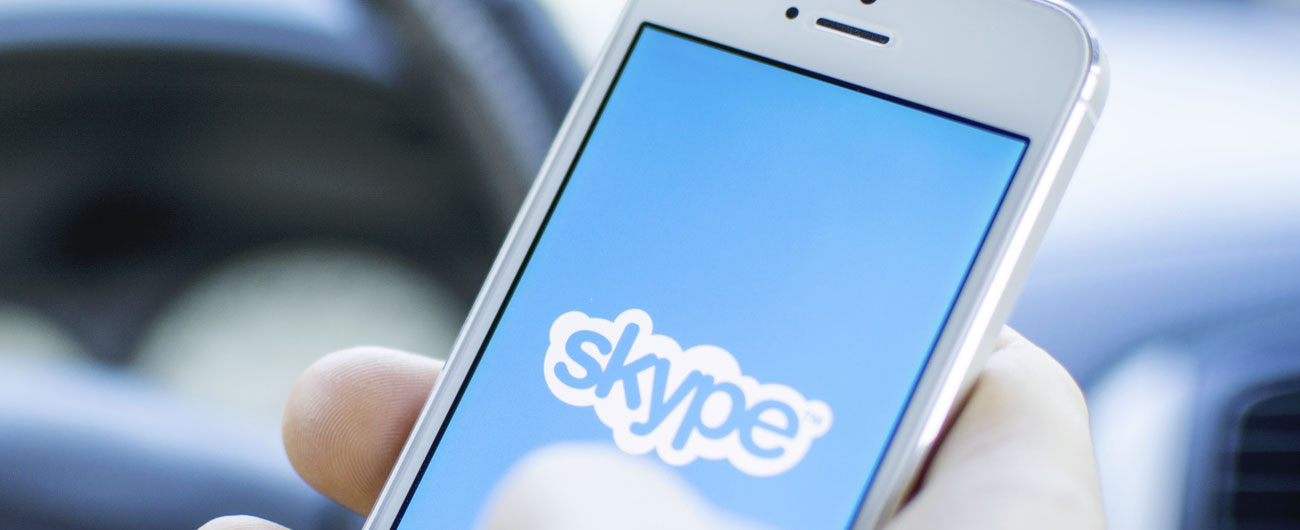 Skype per mandare e ricevere SMS dal computer, la novità Microsoft