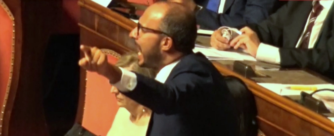 Copertina di Diciotti, bagarre al Senato. Lega: “Altro che scheletrini, buone condizioni sulla nave”. E il Pd insorge