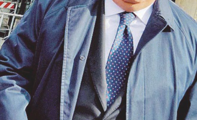 È ufficiale: “Il Caimano corruppe il senatore” È ufficiale: “Il Caimano corruppe il senatore”