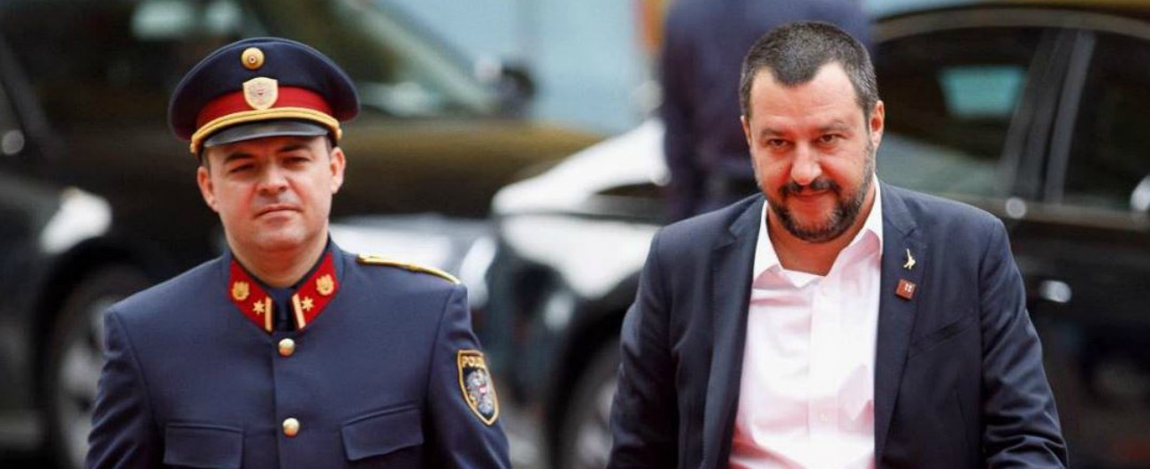 Migranti, Matteo Salvini: “Accordo con la Germania? Firmo se ci aiutano a cambiare Sophia. Malta se ne frega dei suoi doveri”