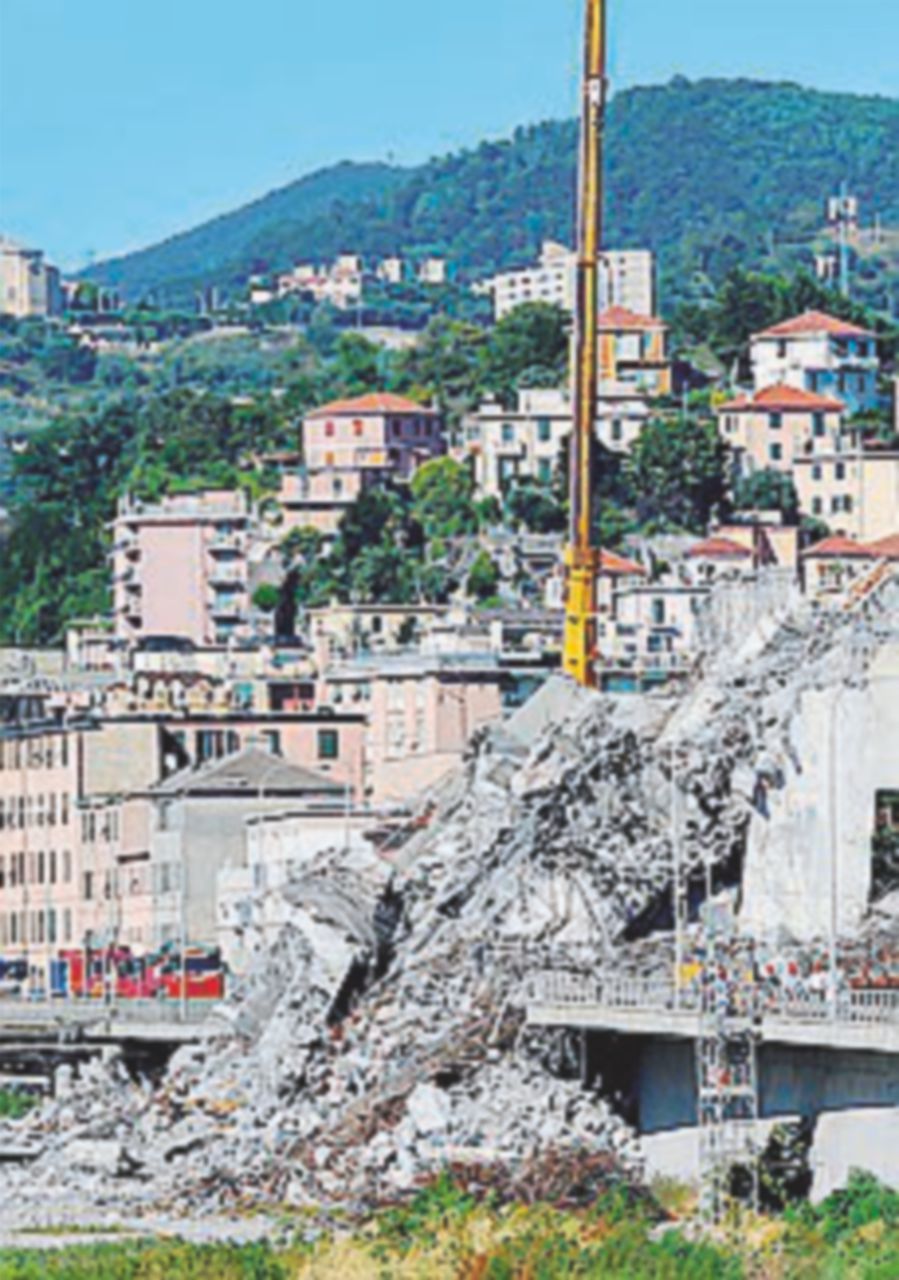 I pm interrogano i tecnici che firmarono la ristrutturazione