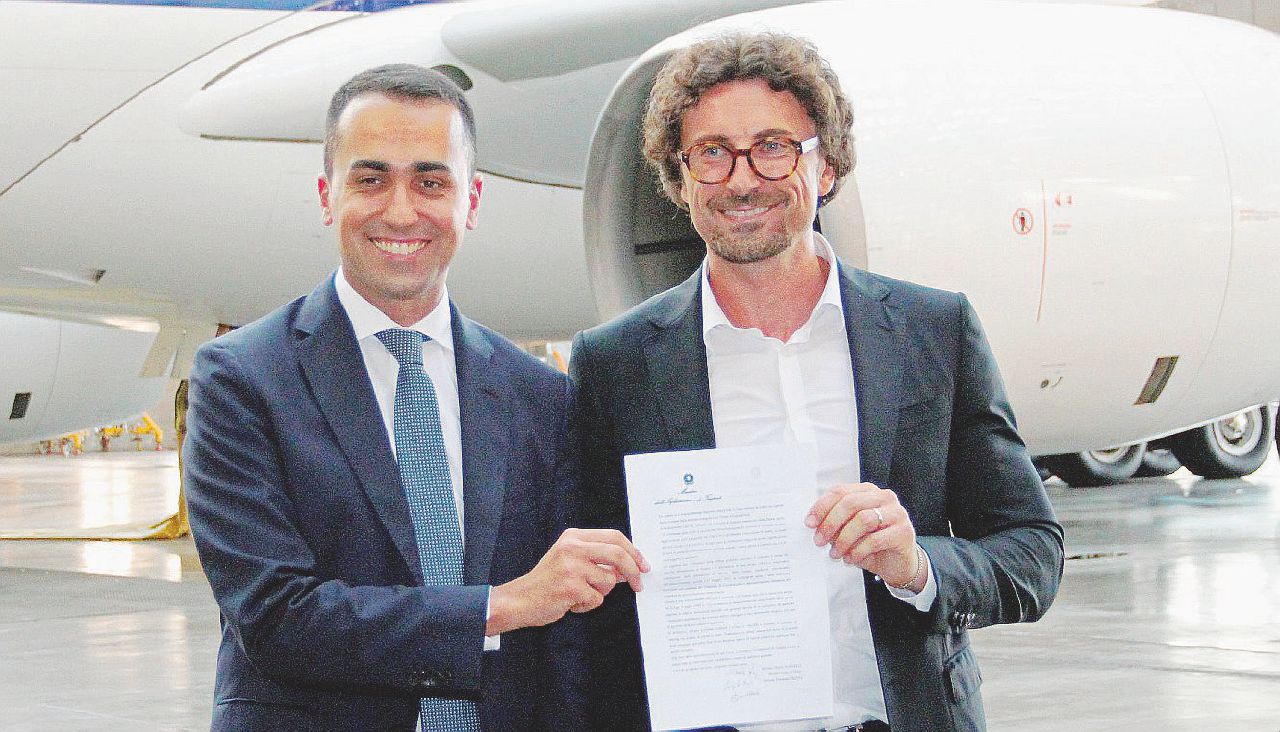 Copertina di Air Force Renzi, spariti 13 milioni dati dallo Stato