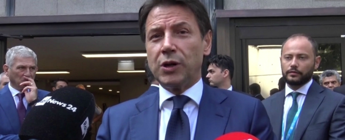 Copertina di Ponte Morandi, Conte: “Il commissario? Manca ancora l’identikit. Nuovo viadotto quanto prima, vi stupiremo”