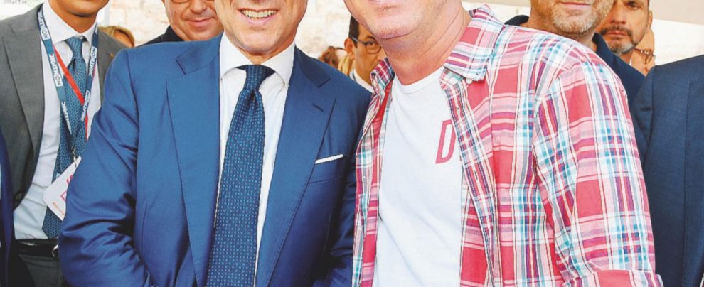 1. - Musica d’evasione - Già convinto berlusconiano, Gigi D’Alessio (imputato per evasione fiscale) è felice di riposizionarsi accanto al premier Conte Conte tra i due Gigi: Di Maio & D’Alessio (E c’è pure Tardelli)