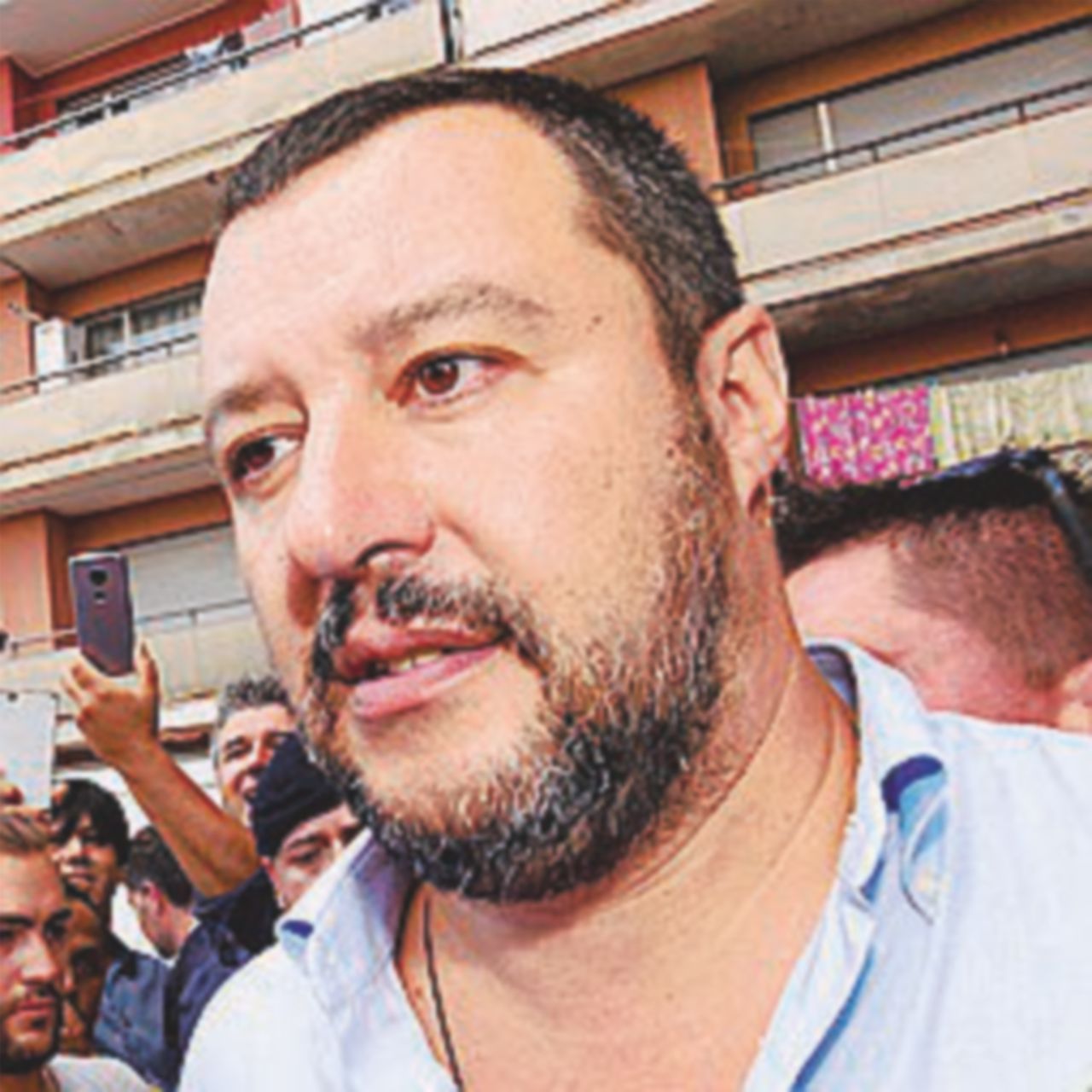 Lussemburgo vs Salvini, atto II: “Metodi fascisti”. “Ignoranti!” Lussemburgo vs Salvini, atto II: “Metodi fascisti”. “Ignoranti!”