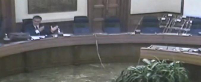 Copertina di Borsellino, Di Matteo al Csm: “Depistaggio iniziato con furto agenda rossa. A sottrarla non possono essere stati i mafiosi”