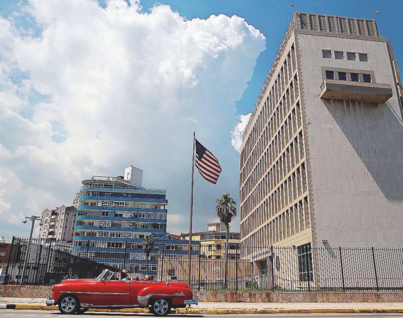 Sempre più spioni russi, pure con gli ultrasuoni