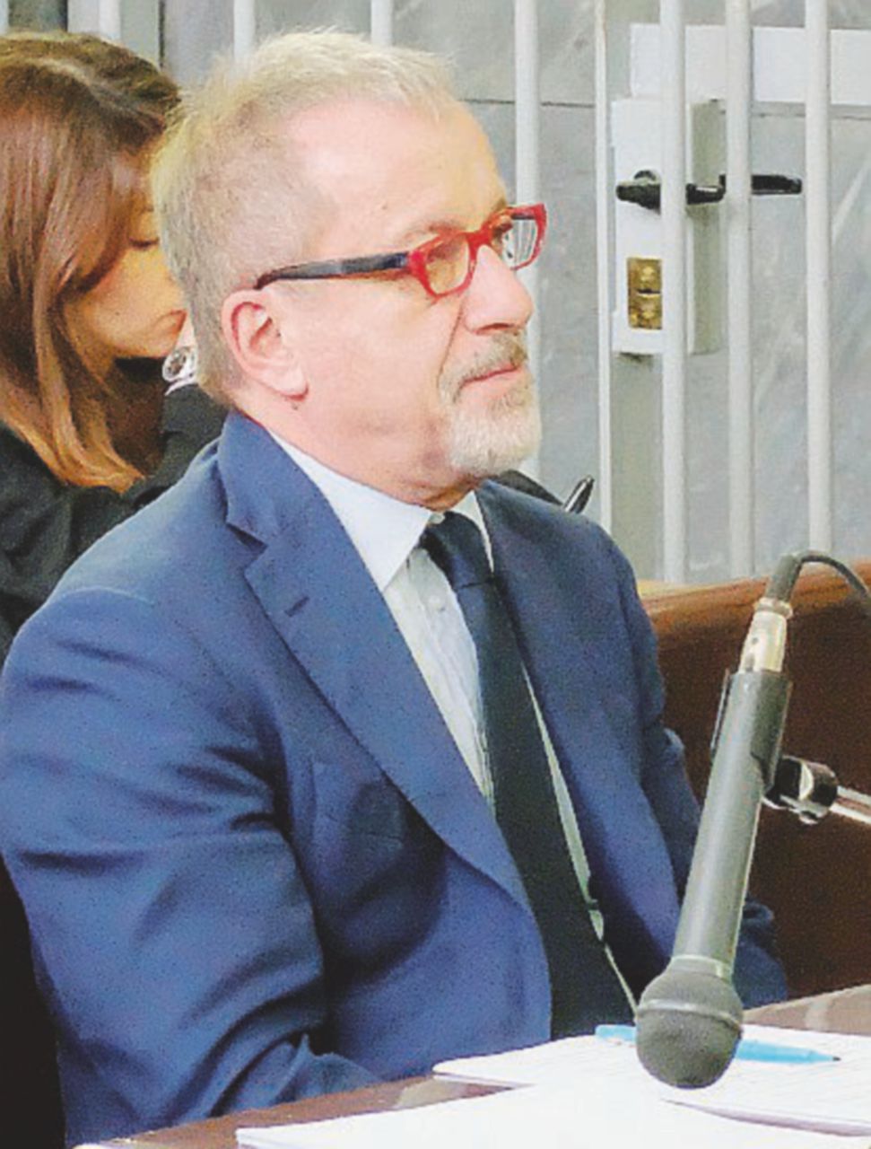 Maroni, la  sentenza del caso Carluccio. “Assunta per compiacere il presidente”