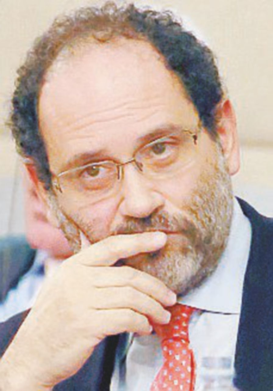 Il gruppo di Maresco: “Ridate la scorta all’ex pm  Ingroia”