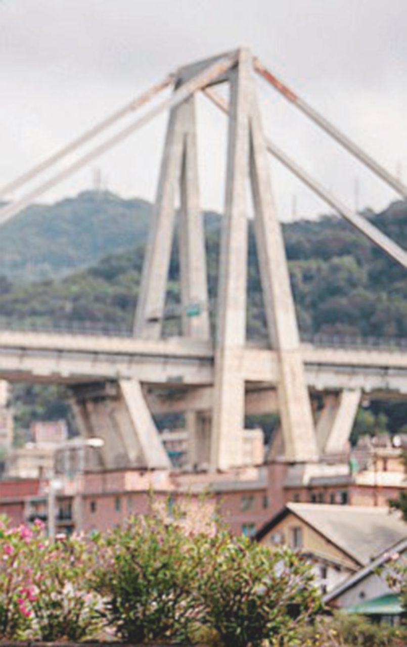 Decreto Genova, paga Autostrade e il governo si tutela per legge