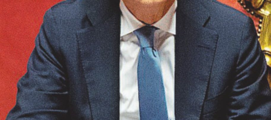 Il ministro Giovanni Tria - LaPresse “Reddito di cittadinanza solo agli italiani”