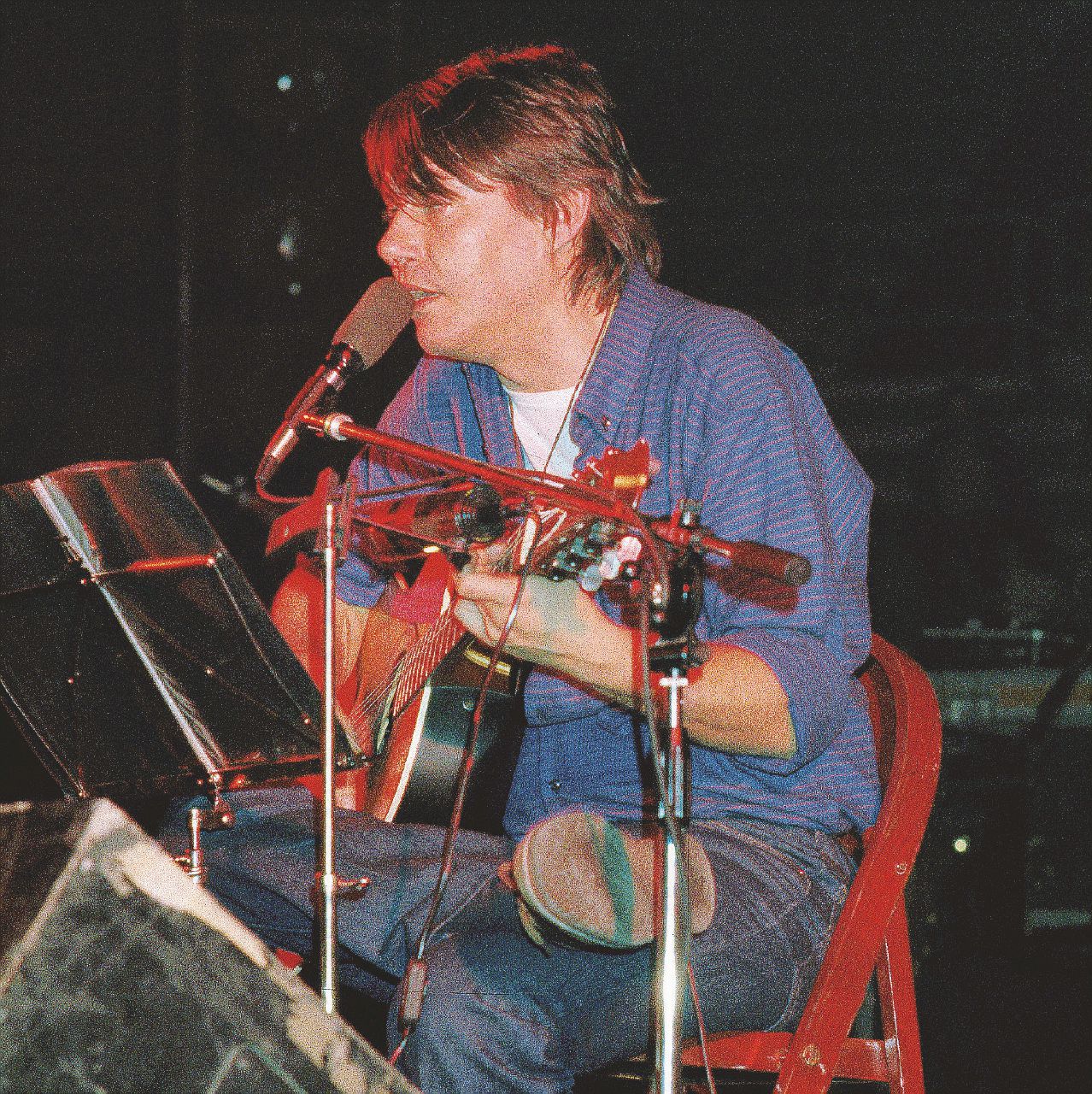 Copertina di I nuovi “bombaroli” e la ribellione cantata da De André