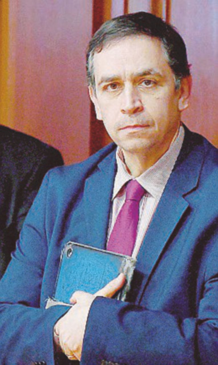 Filippo Sensi Chat sbagliate, pressioni e tante gaffe. Quando il portavoce mette nei guai